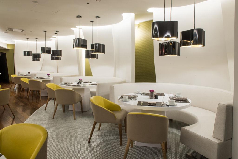 酒店固装家具,酒店家具,五星级酒店家具,酒店家具定制厂家,酒店家具定制,酒店套房家具